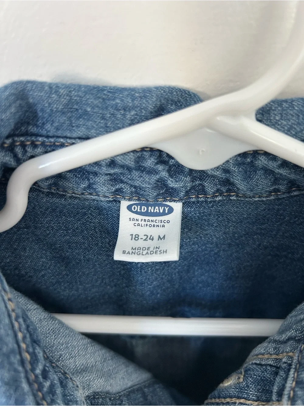 Old Navy baby button down denim shirt 18-24 months classic